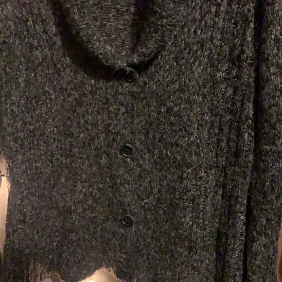 🌼DAISY FUENTES GREY BUTTON UP SWEATER🌼 - Picture 3 of 4